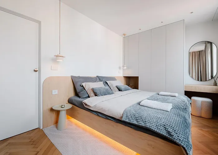 Becomfy - Exclusive Old Town Apartamento Bratislava