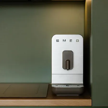 Becomfy - Exclusive Old Town Apartman